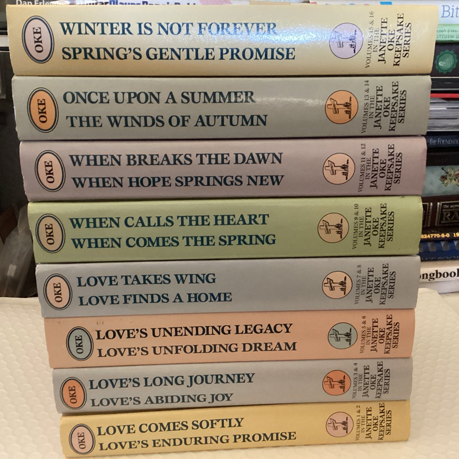 Janette Oke Keepsake Series 2-in-1 Hardcover Book Set 1-16 Complete Guideposts