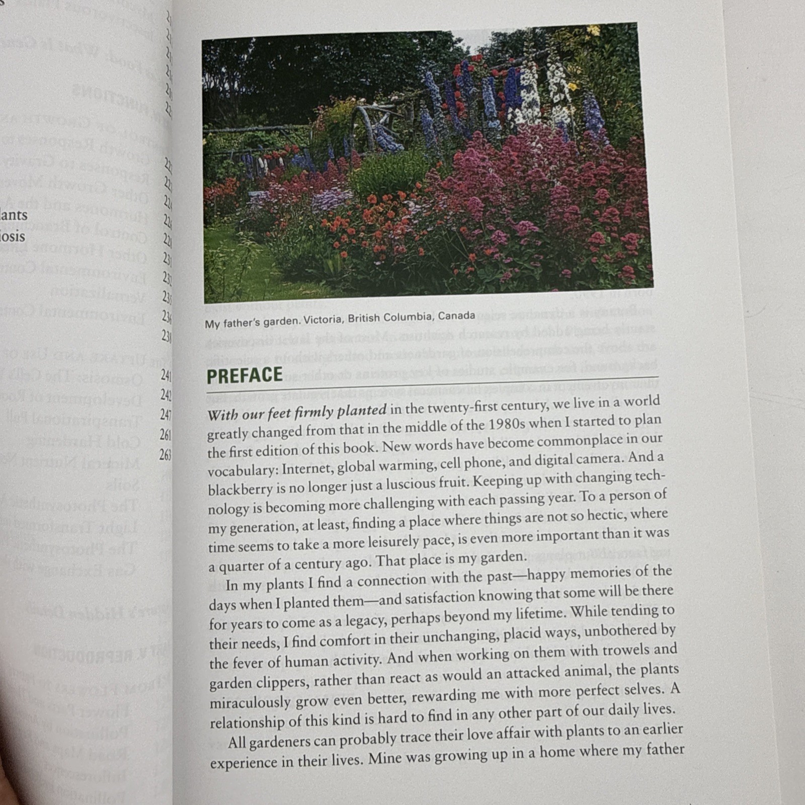 Botany for Gardeners 3rd Edition Brian Capon Paperback 2010