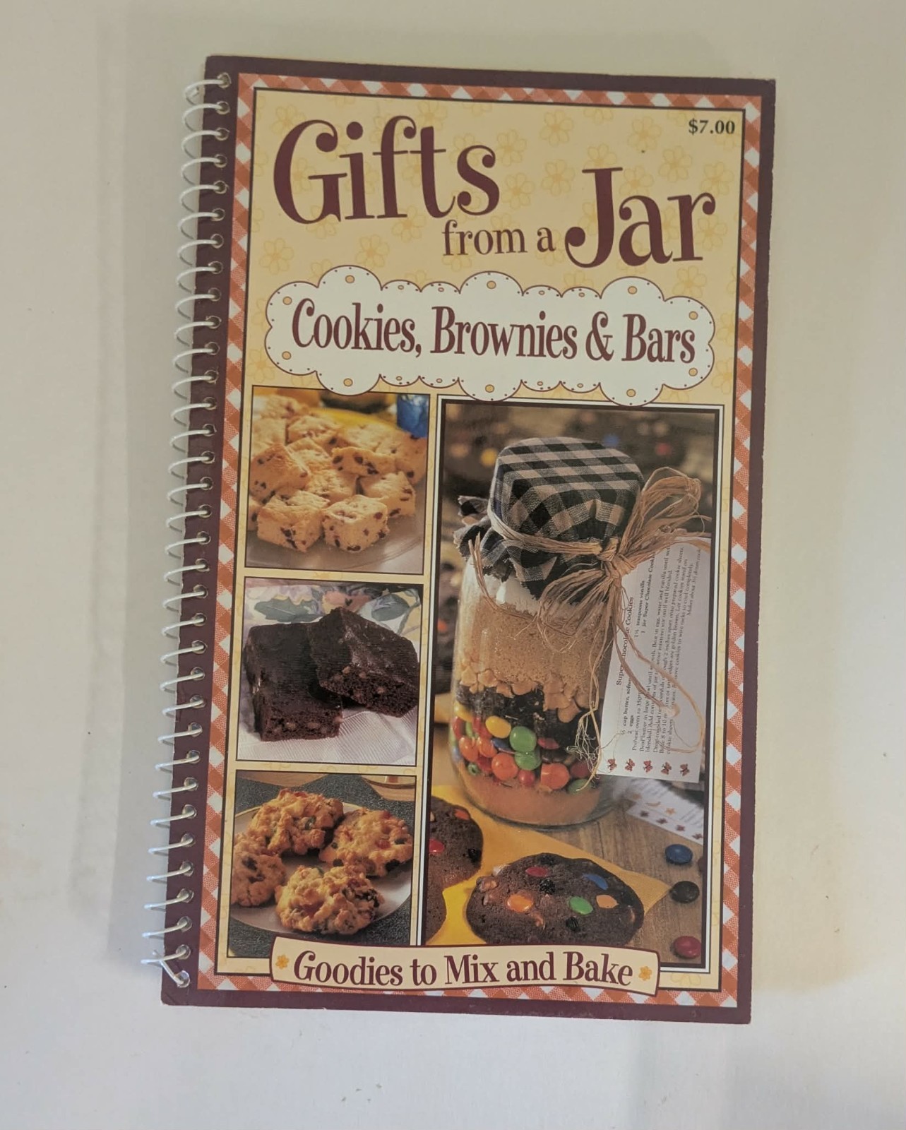 Vintage Gifts in a Jar Cookbook Set (4 books)