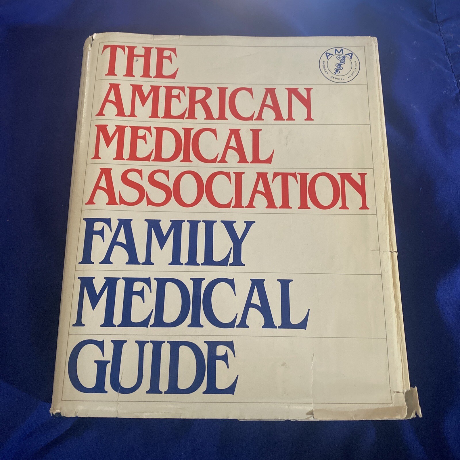 The American Medical Assoc. FAMILY MEDICAL GUIDE 1982 Ed (EUC)