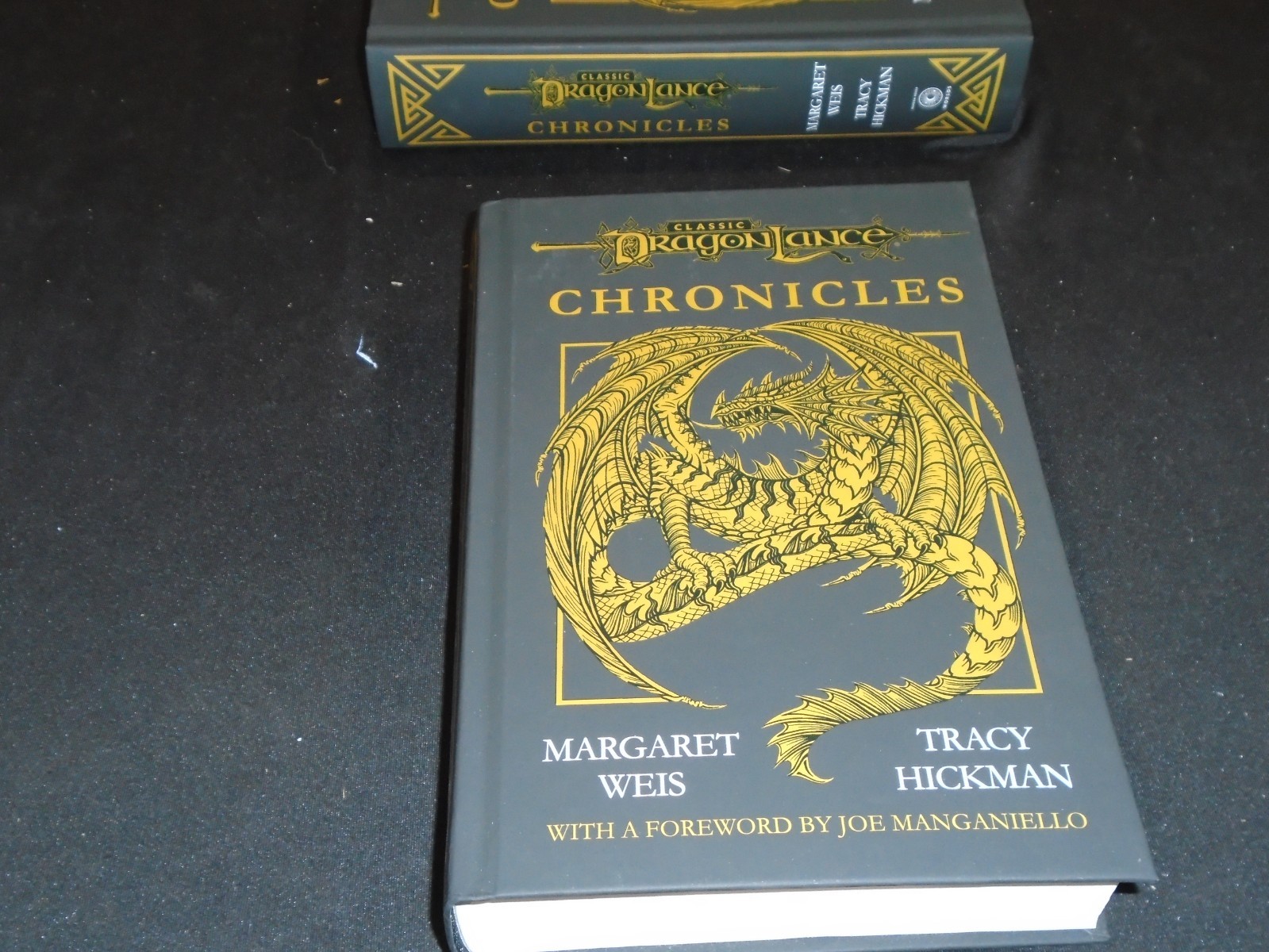 Signed M Weis & T Hickman DragonLance Chronicles US Ed Before GameOfThrones
