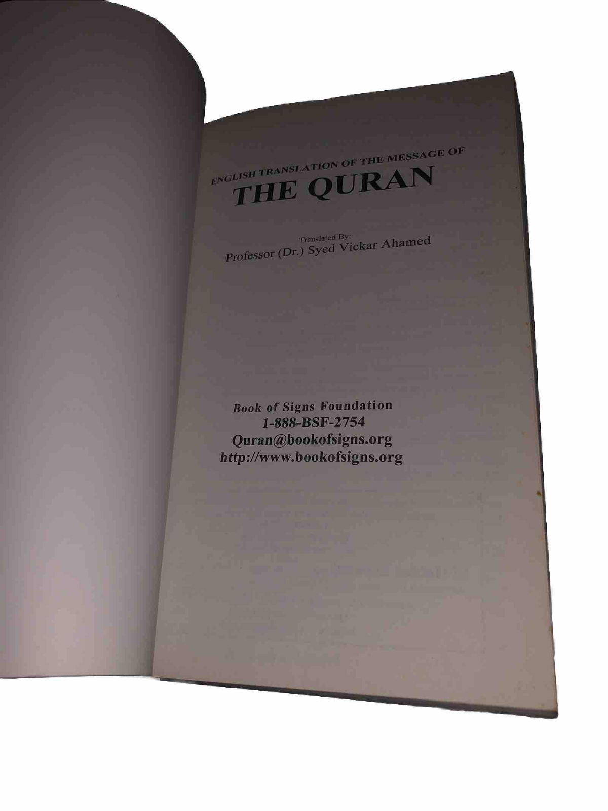 The Quran : English Translation of the Meaning Of by Syed Vickar Ahamed…