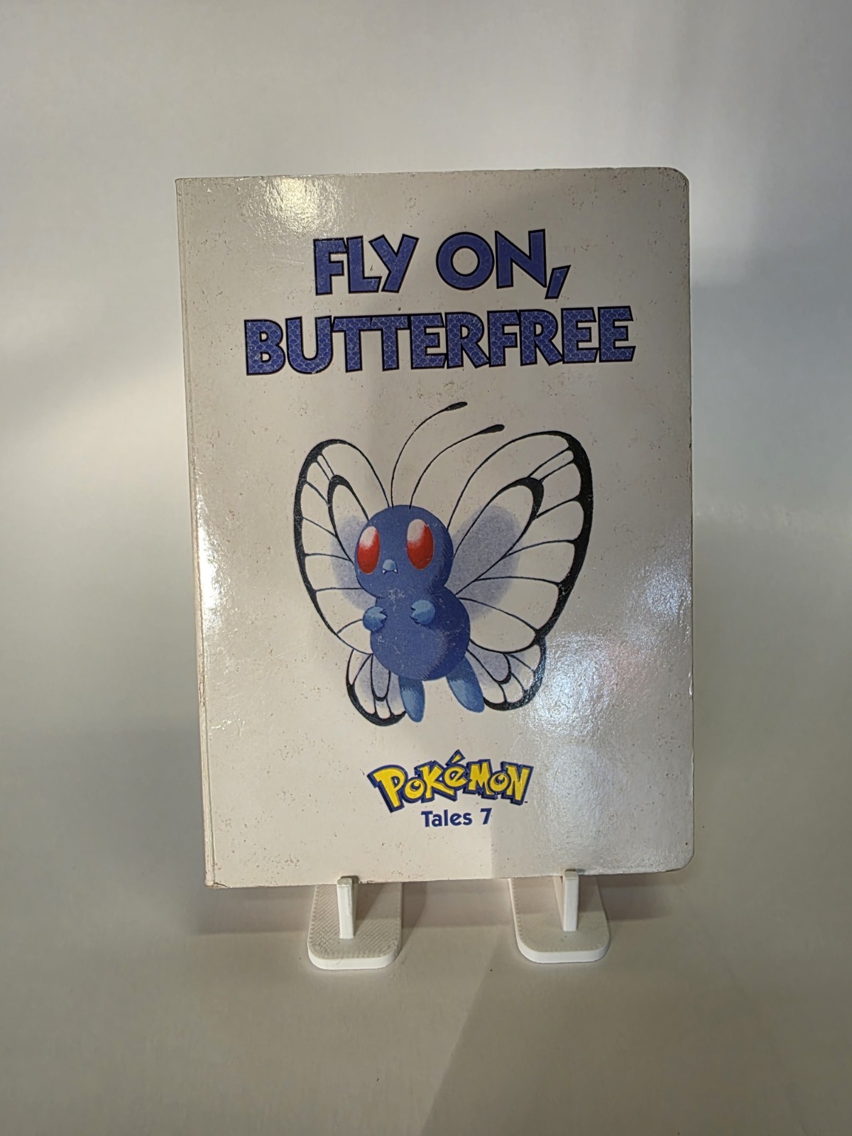 RARE 1999 VIZ Pokémon Tales Fly On, Butterfree Board Book Illustrated English
