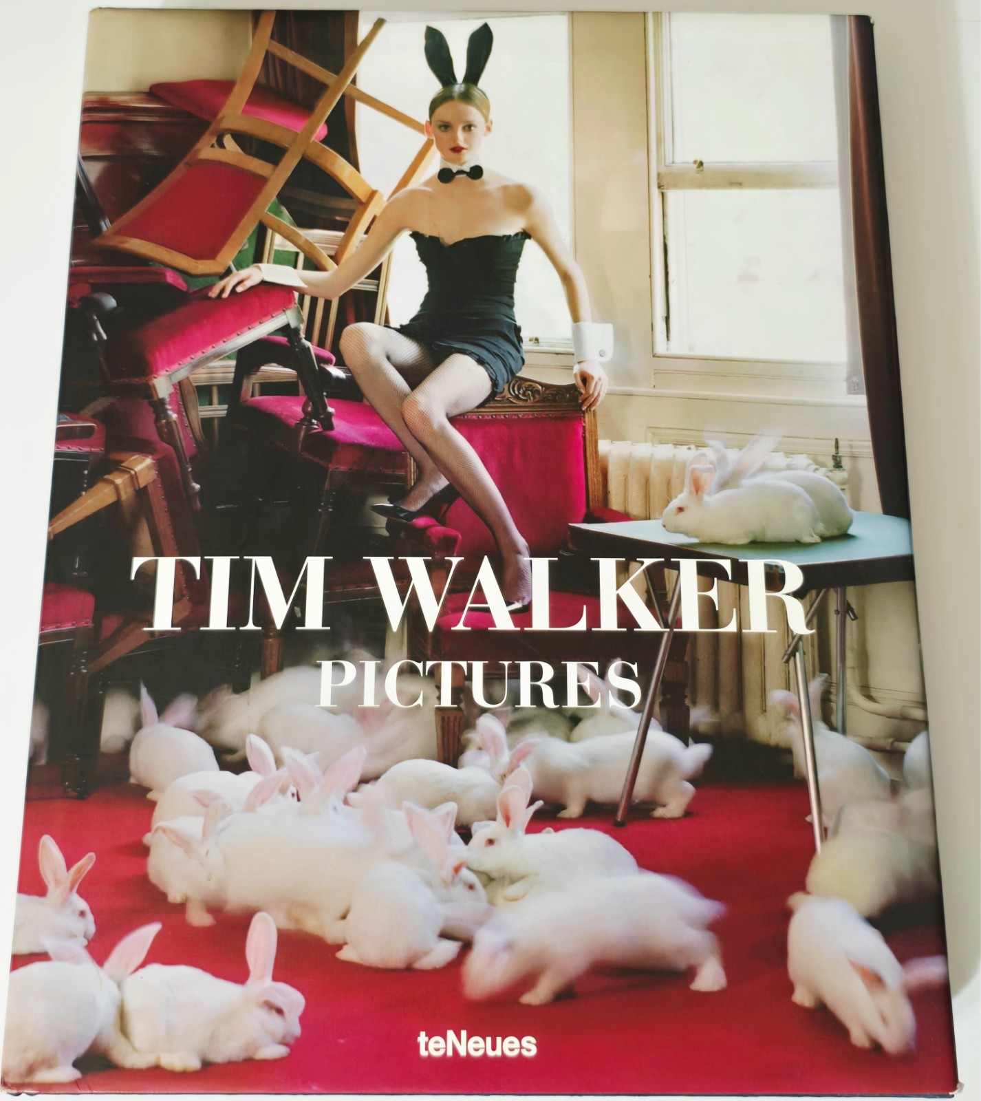 TIM WALKER PICTURES ART PHOTO BOOK FASHION PHOTOGRAPHY TENEUES
