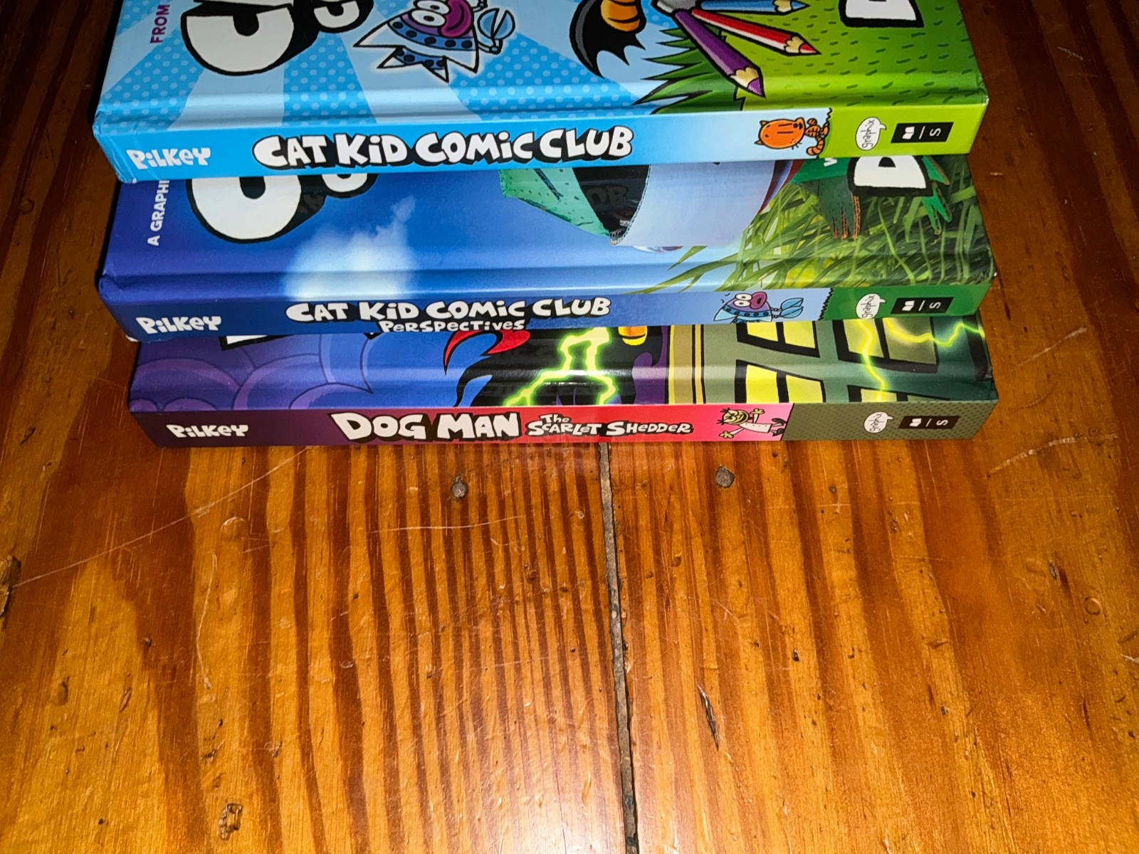 LOT OF 3 Books Dog Man: The Scarlet Shedder, Cat Kid Comic Club Dav Pilkey