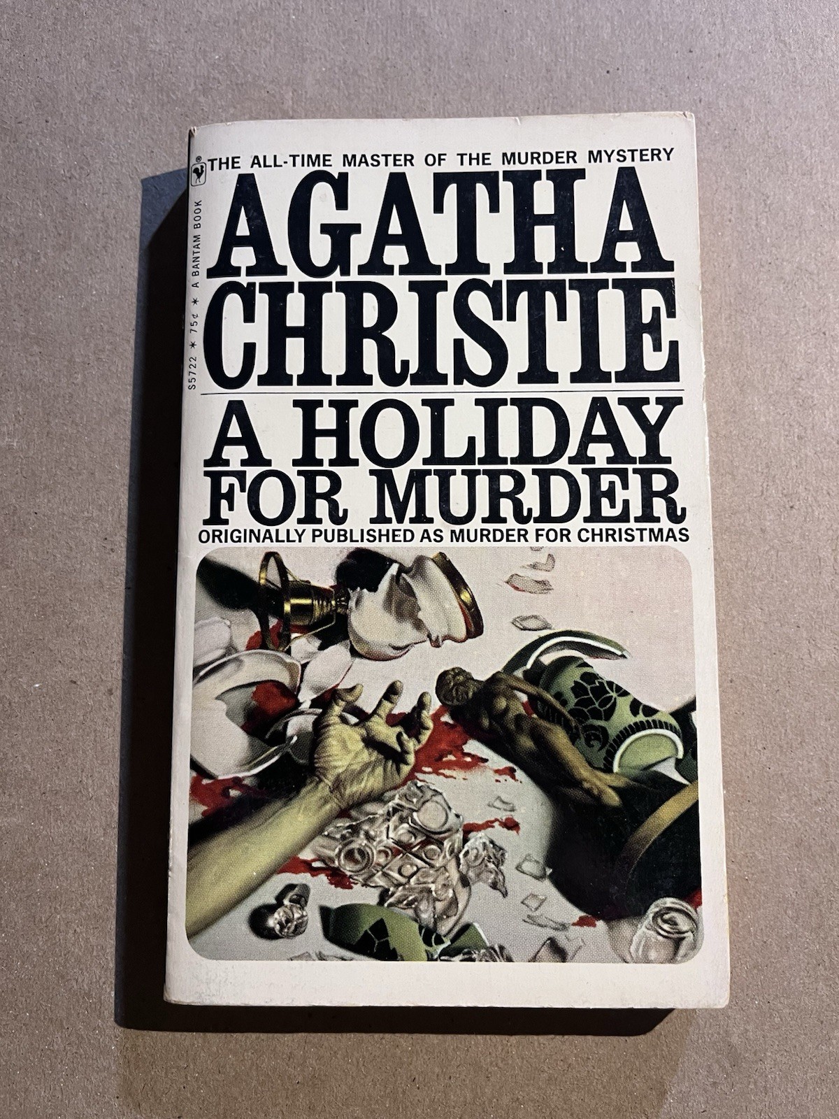 A HOLIDAY FOR MURDER by Agatha Christie vintage 1972 Pocket paperback