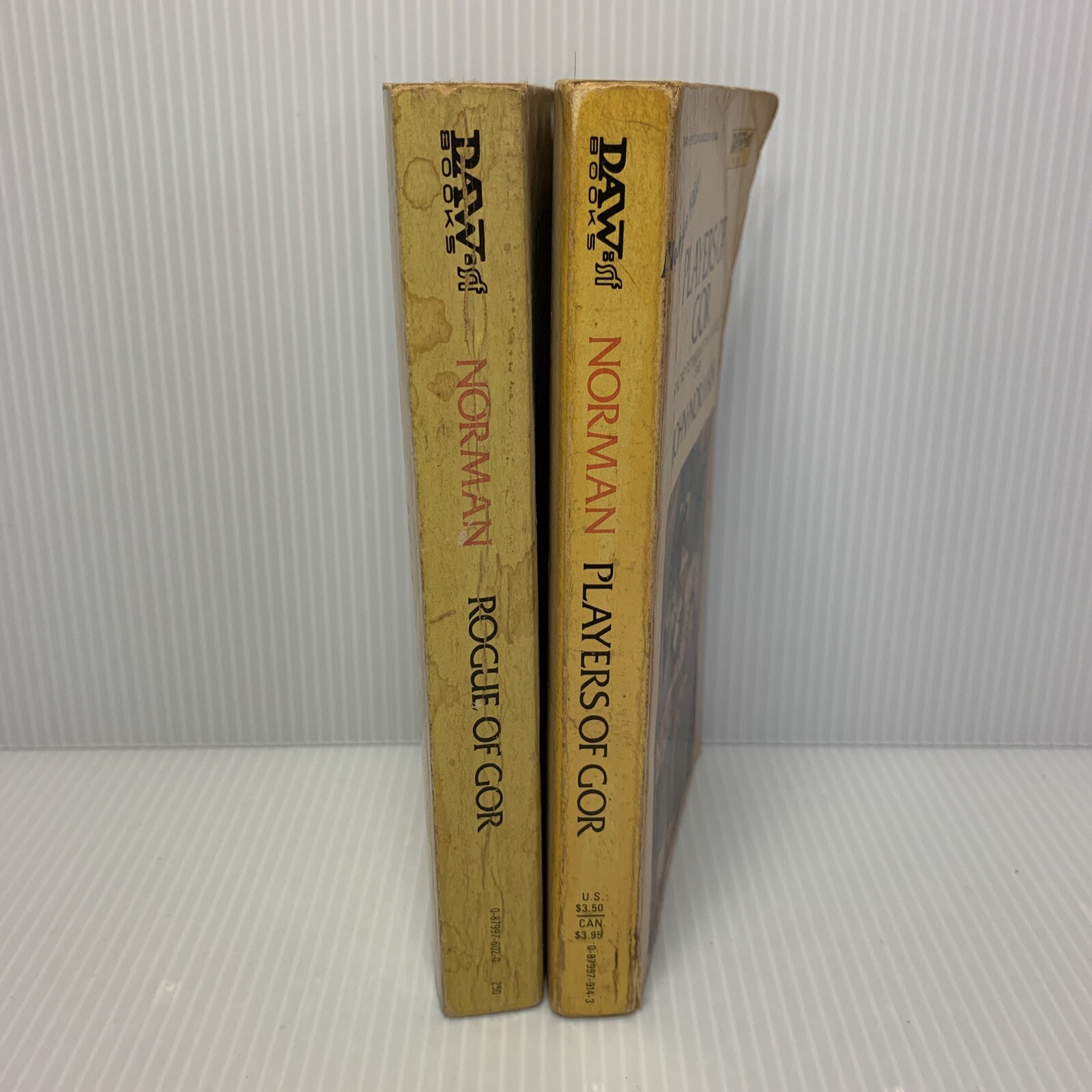 VTG John Norman Lot Of 2 DAW PB ~ Tarl Cabot Saga, Rogue Of Gor & Players Of Gor