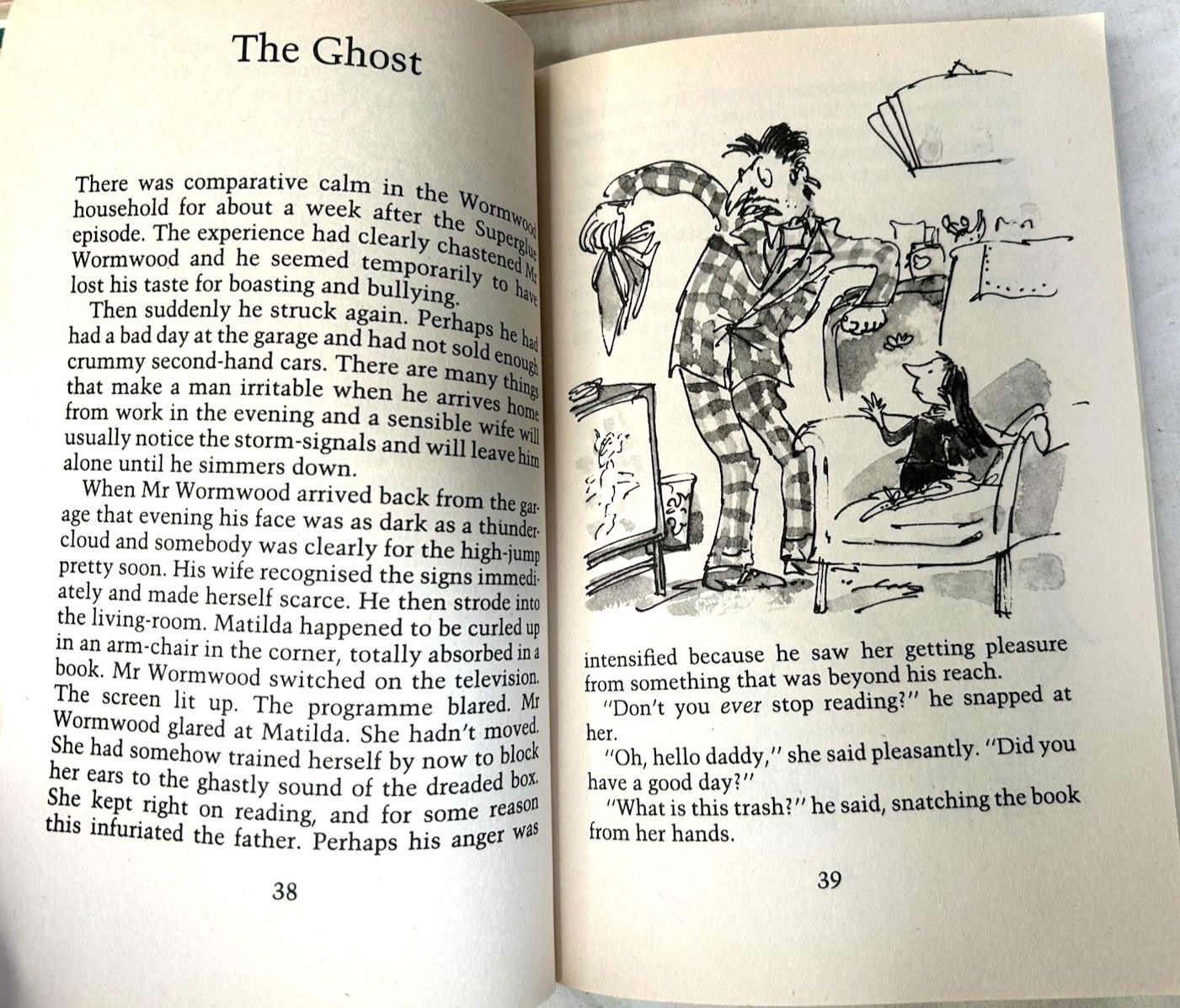 Matilda, The Twits,Esio Trot, Magic Finger, Giraffe and the Pelly By Roald Dahl