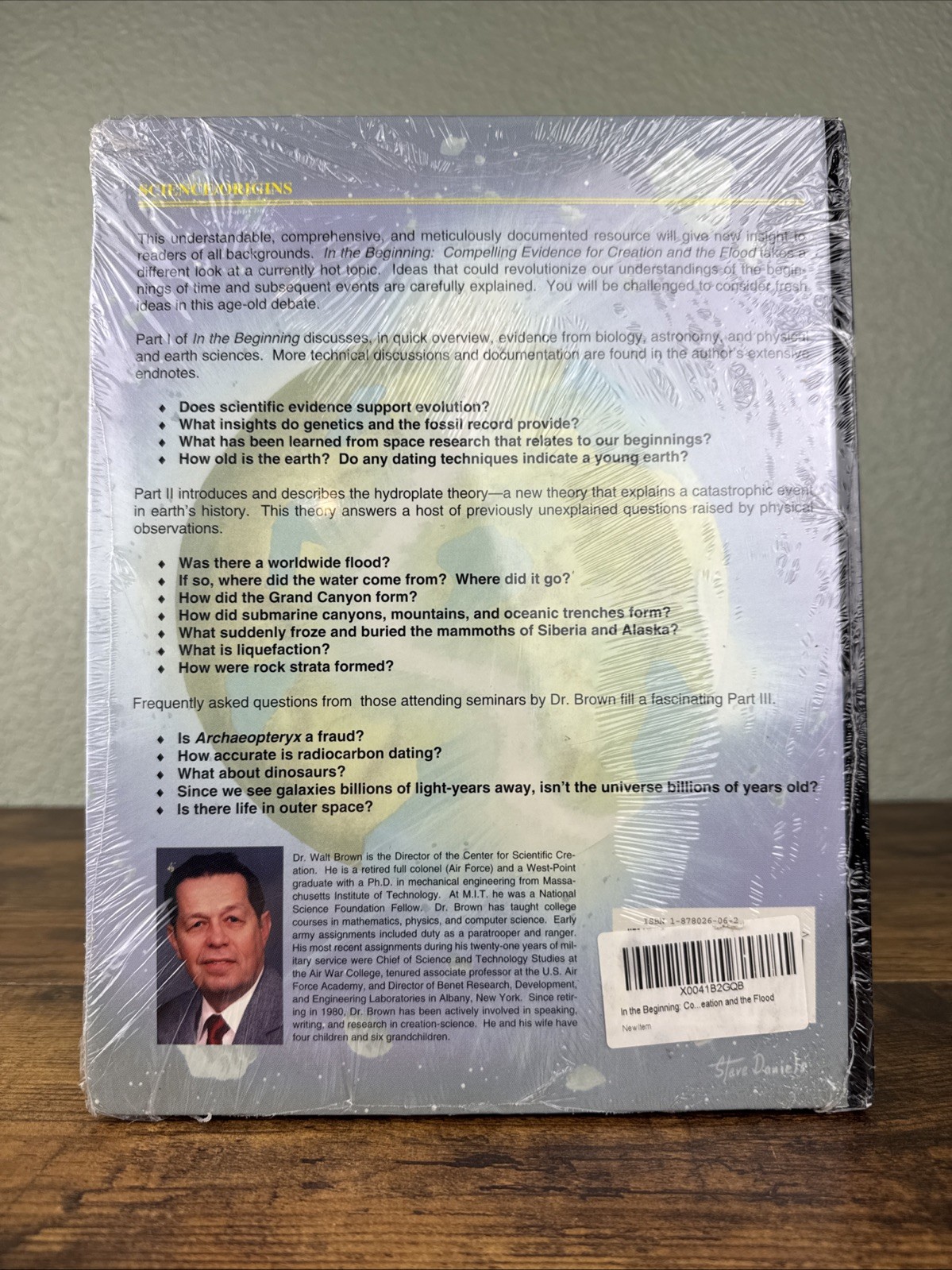 In the Beginning : Compelling Evidence for Creation and the Flood by Walt Brown