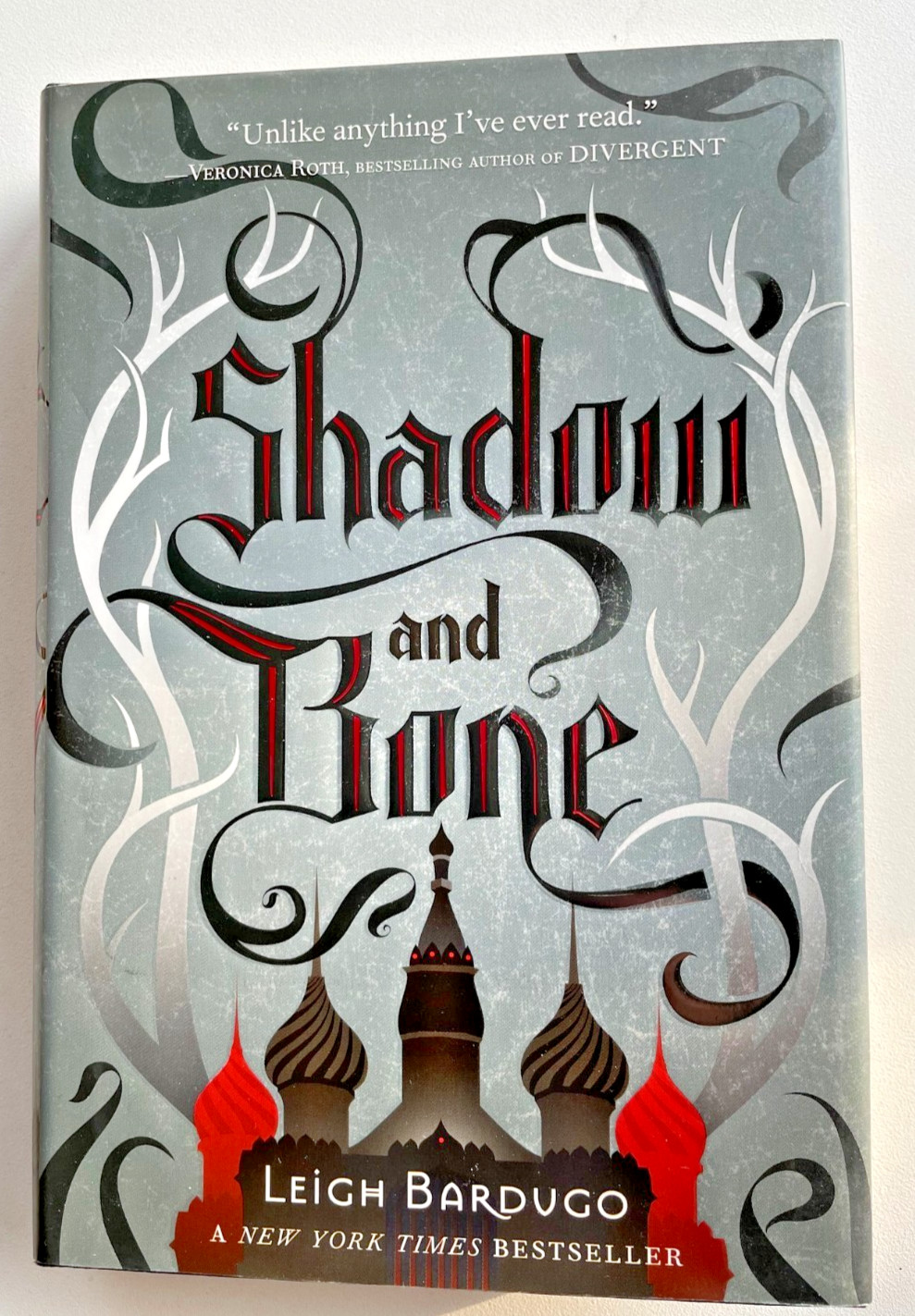 Shadow and Bone First Edition 6th Printing Leigh Bardugo Hardcover Grisha, VG
