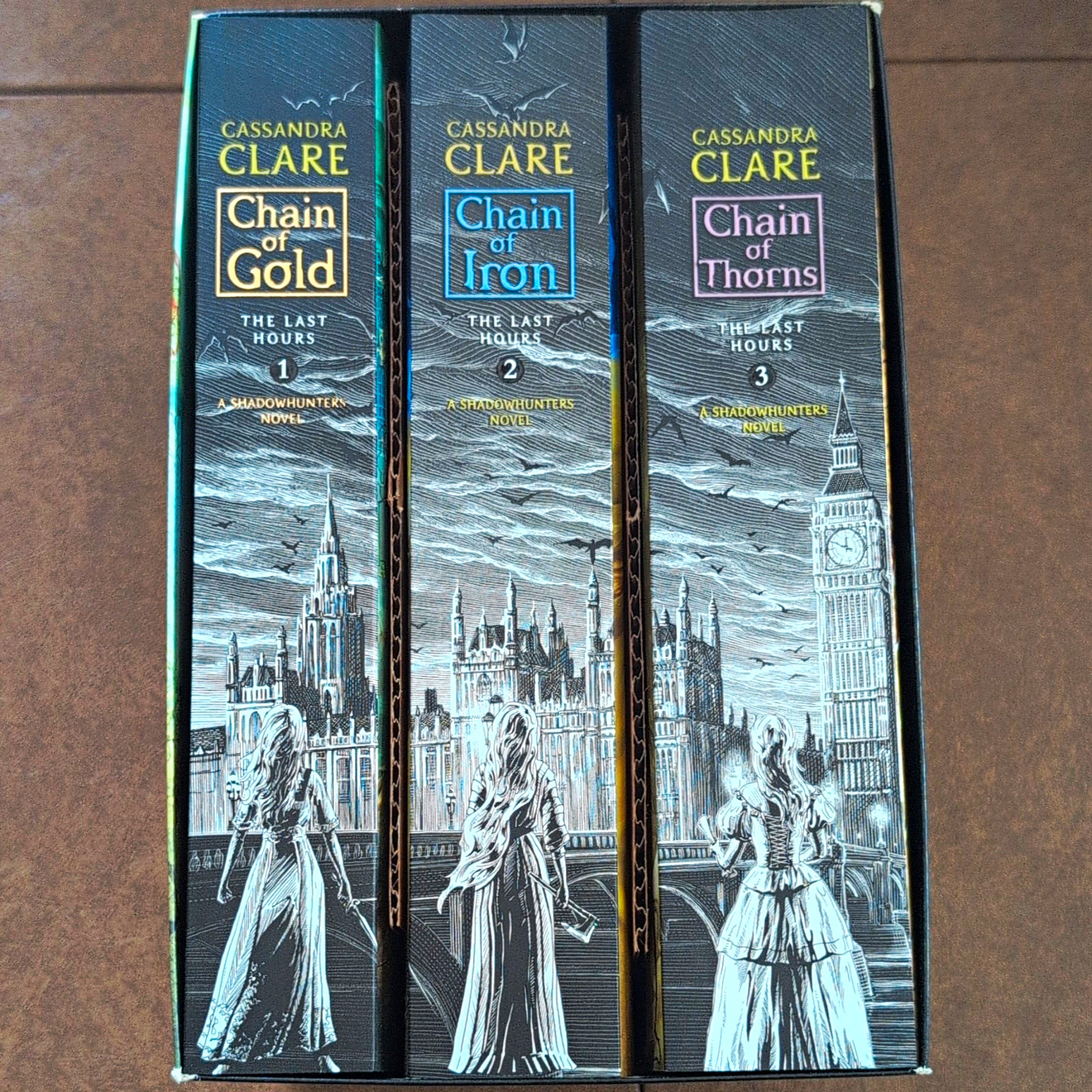 Cassandra Clare The Last Hours Box Set PB: Chain of Gold/Iron/Thorns 2024
