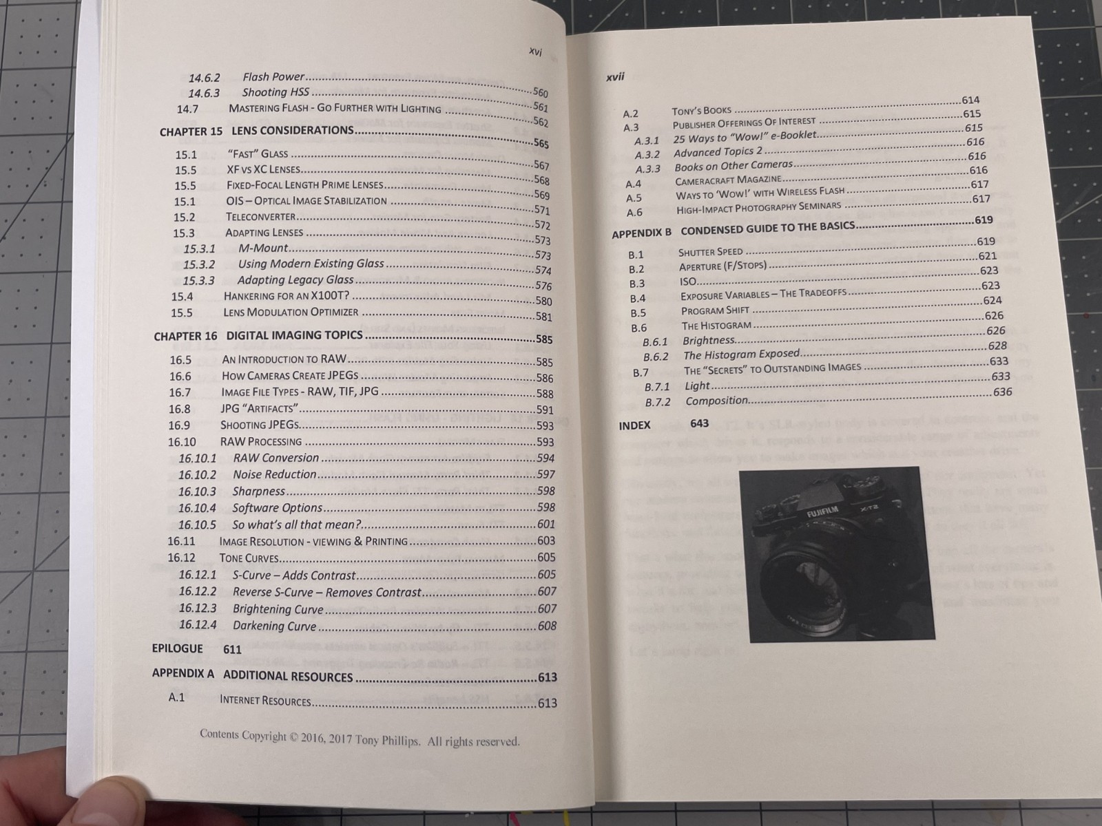 The Complete Guide to Fujifilm’s X-T2 Tony Phillips Version 1.2 Book