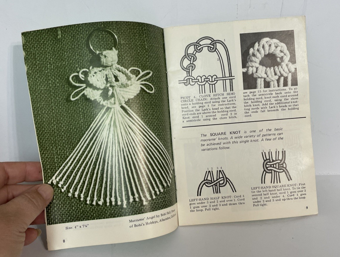 Handbook of Common Macrame Knots 1971 S-100 30 Pages Craft Course Publications