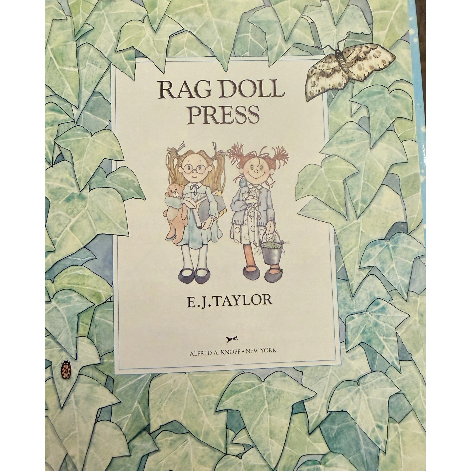Alfred A Knopf Rag Doll Press Kids Book Green Excellent 1985 E.J. Taylor Vintage