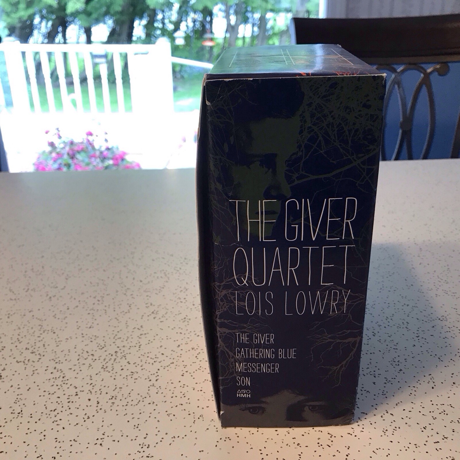 Giver Quartet Box Set by Lois Lowry 2014 Quanity Pack VG+ Condition