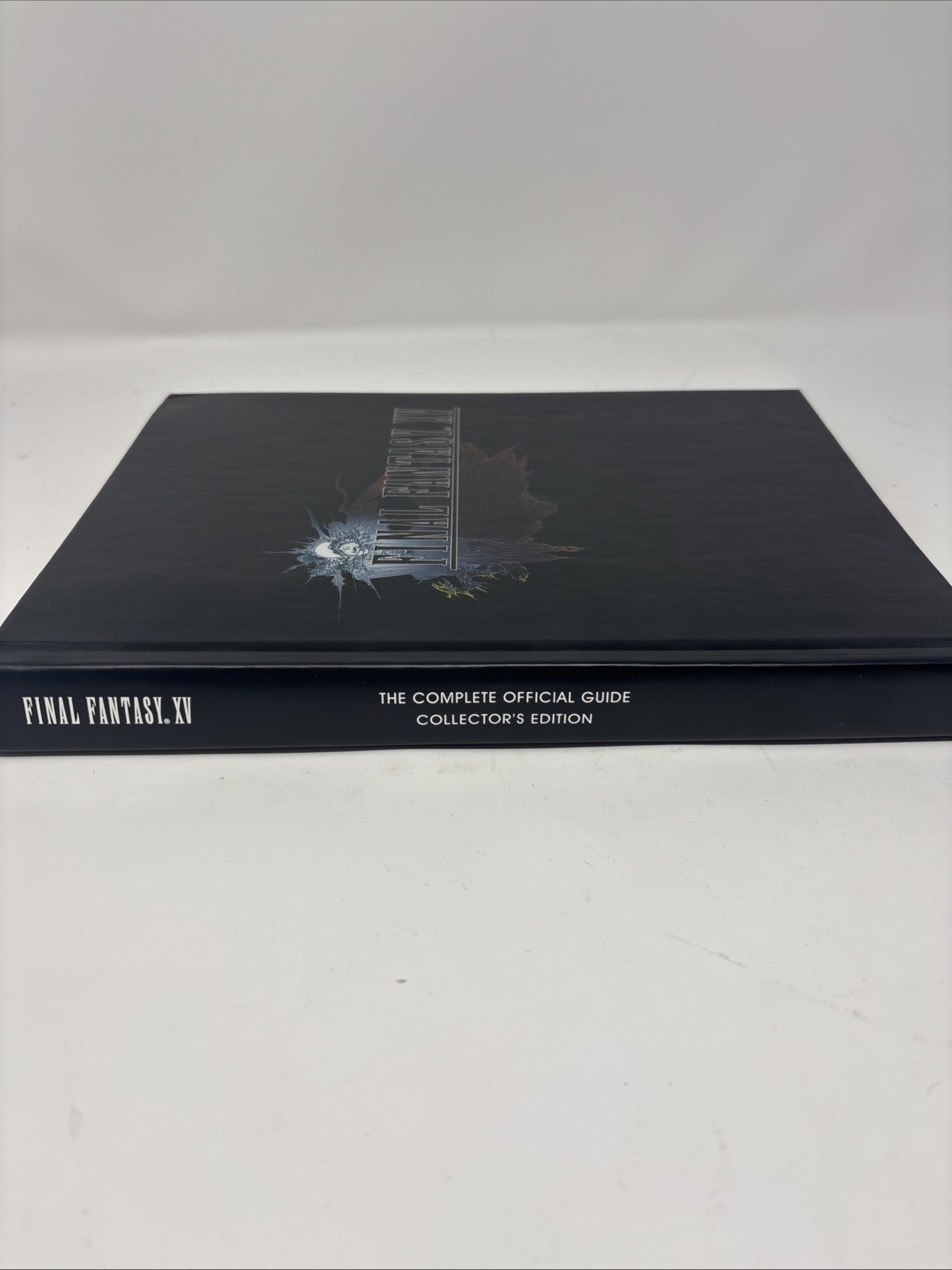 Final Fantasy XV Collector’s Edition Hardback Strategy Game Guide NO Poster