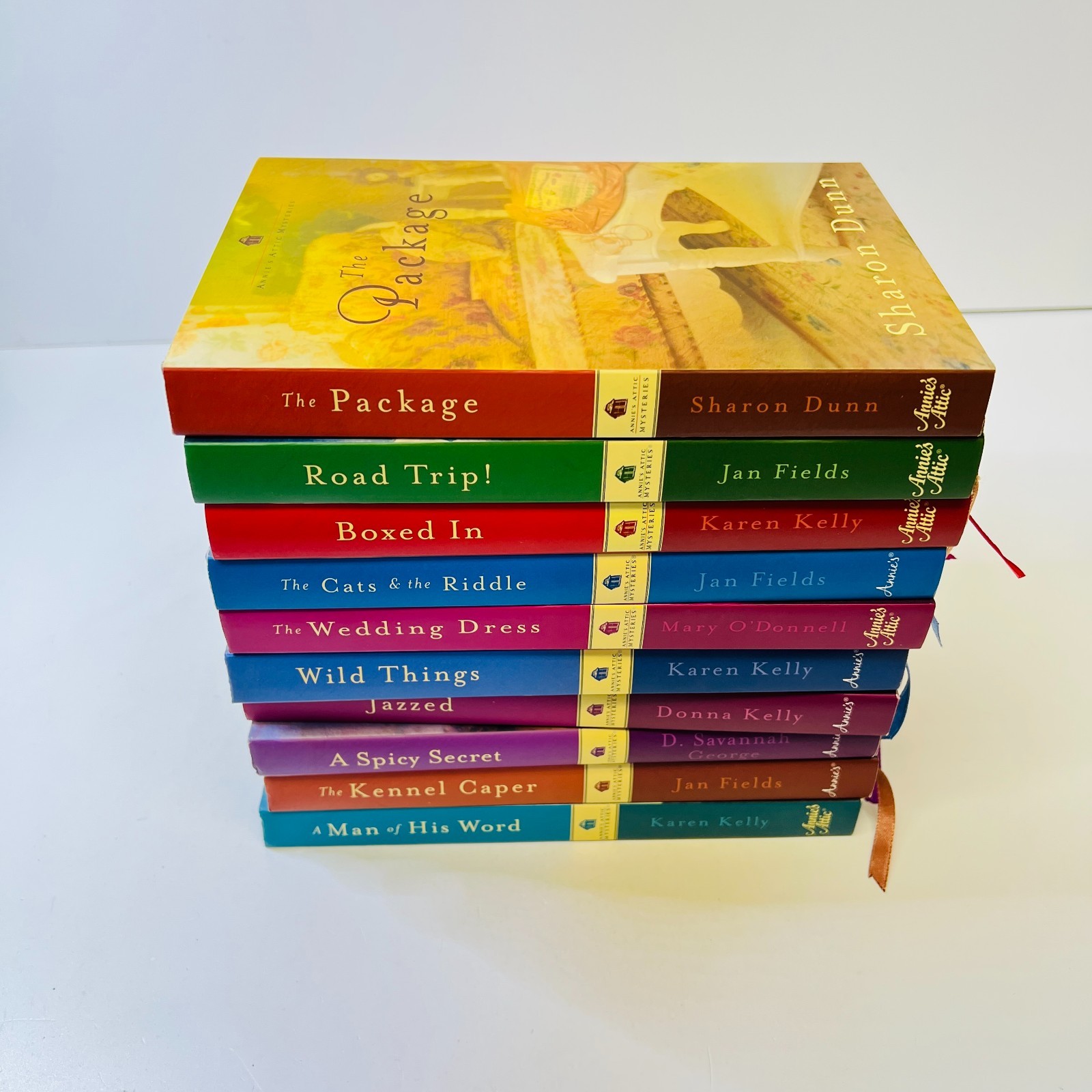Annie’s Mysteries Lot Of 10 HCDJ Books From Various Authors