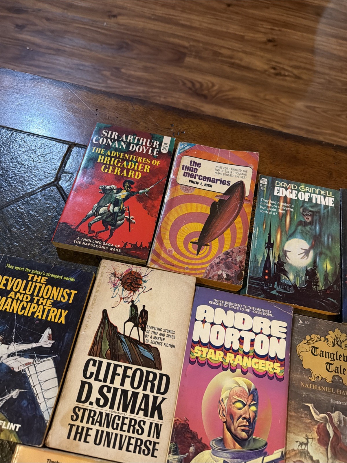 Lot Of 16 1970s 1960s 1950s Sci Fi Books Hawthorne, Grinnel, Harrison, Heinlein
