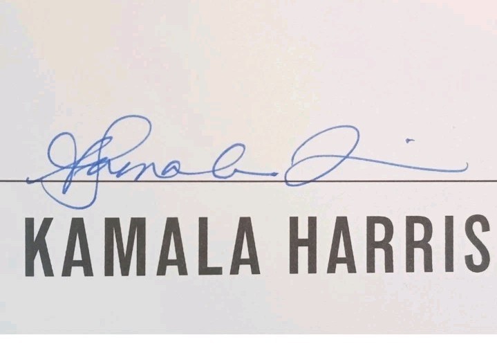 SIGNED Kamala Harris 107 Days NEW HC 1ST ED/PRINT 43 SOLD FREE PRO PACK & SHIP!
