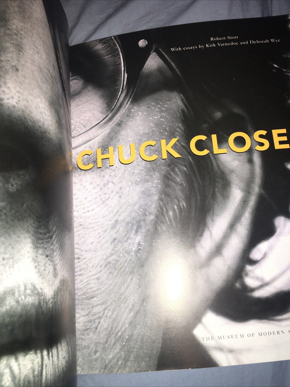 Chuck Close – Museum of Modern Art, New York – Softcover by Robert Storr