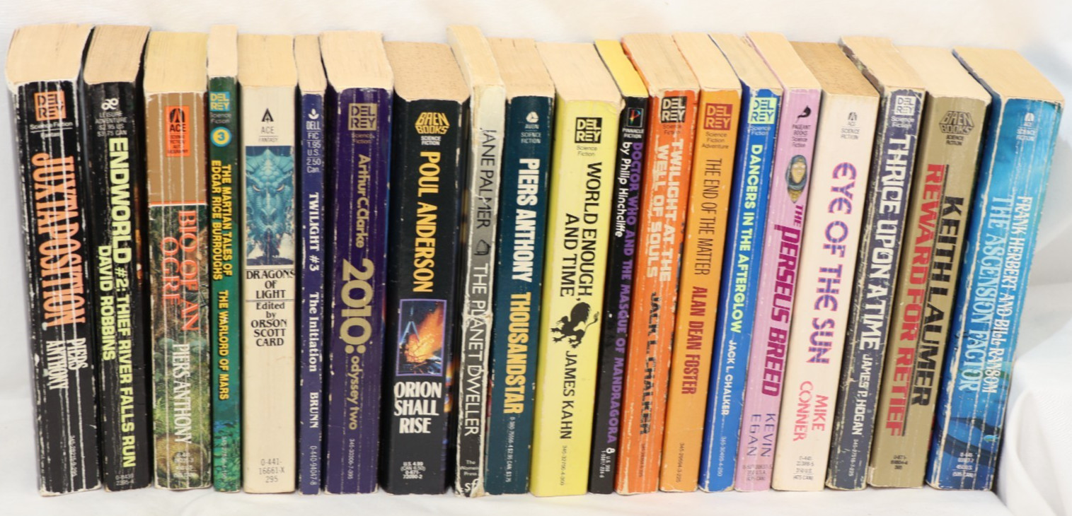 Lot of 20 Science Fiction Books, Paperback, No Duplicates, B670