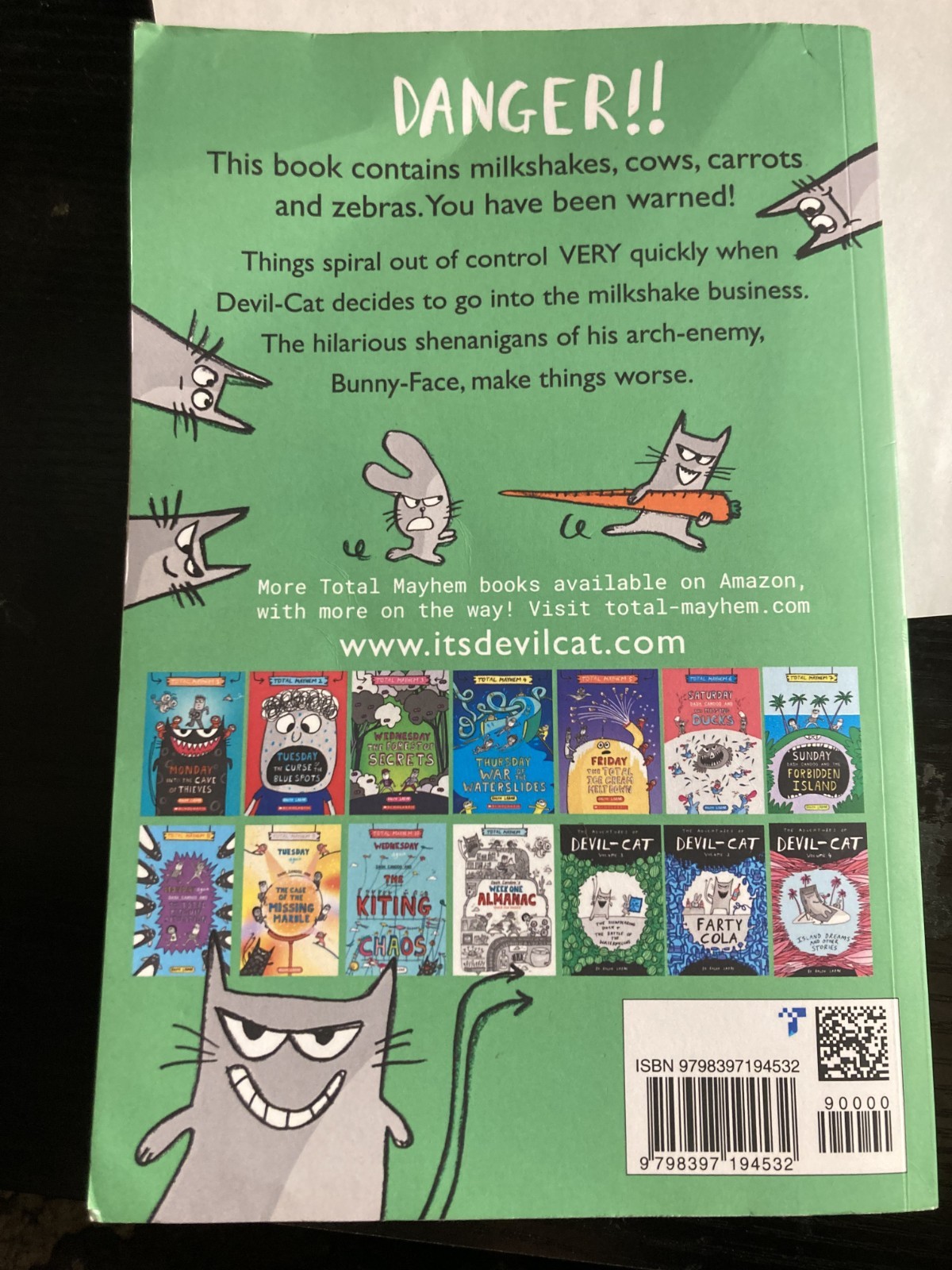 6 Young Adult Books,3 lbs 8 OZ, Popular Titles