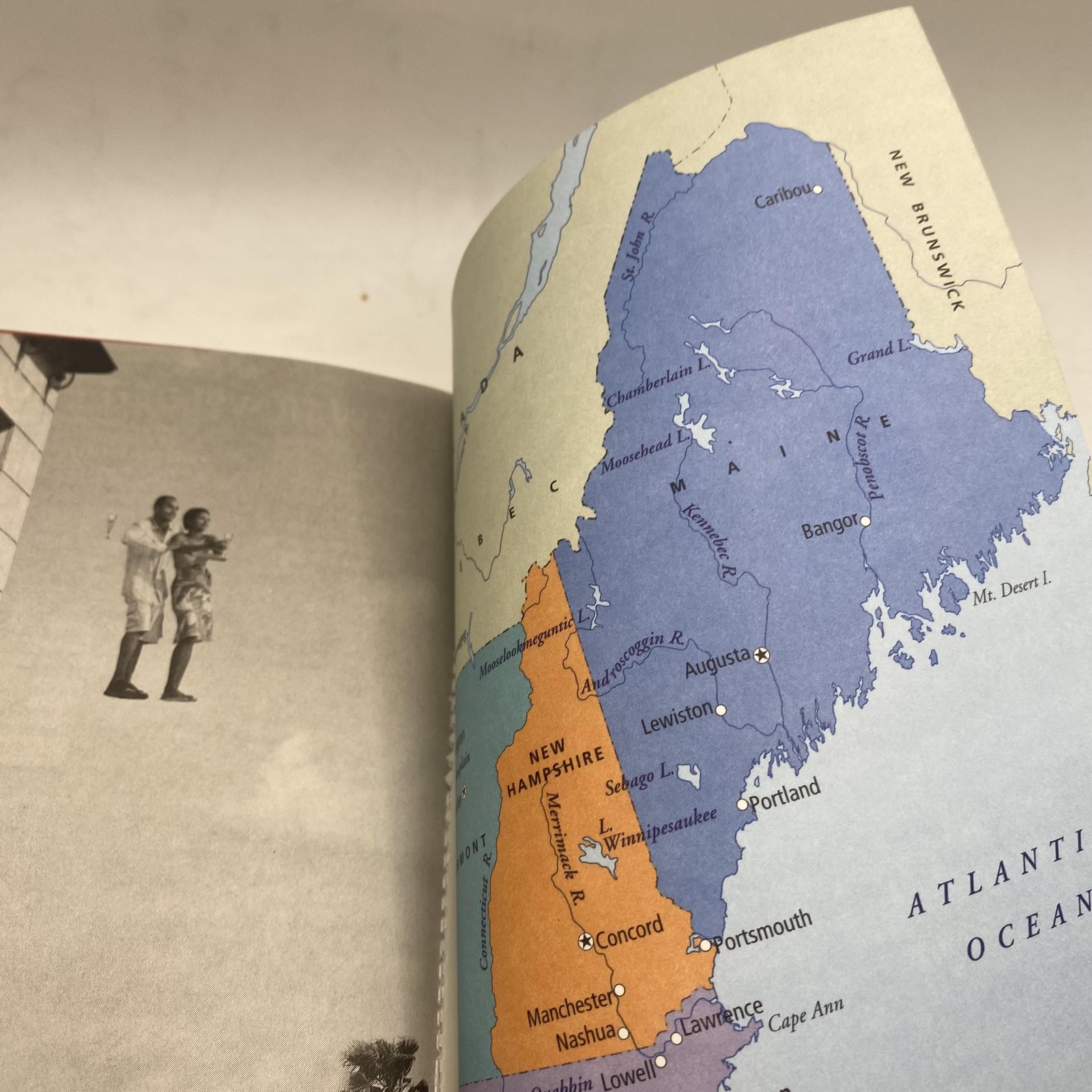 Frommer’s New England 2006 Paul Karr Maroon PB Travel Guide Map USA Illustrated