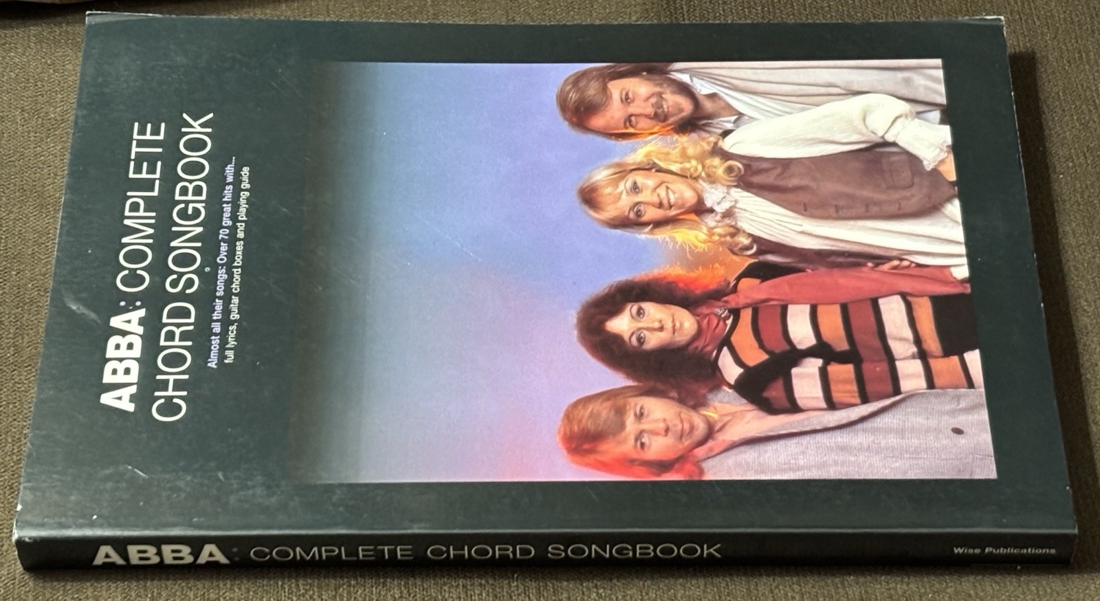 Abba: Complete Chord Songbook * Paperback Book * Pub. U.K. 2001 * 192 Pages
