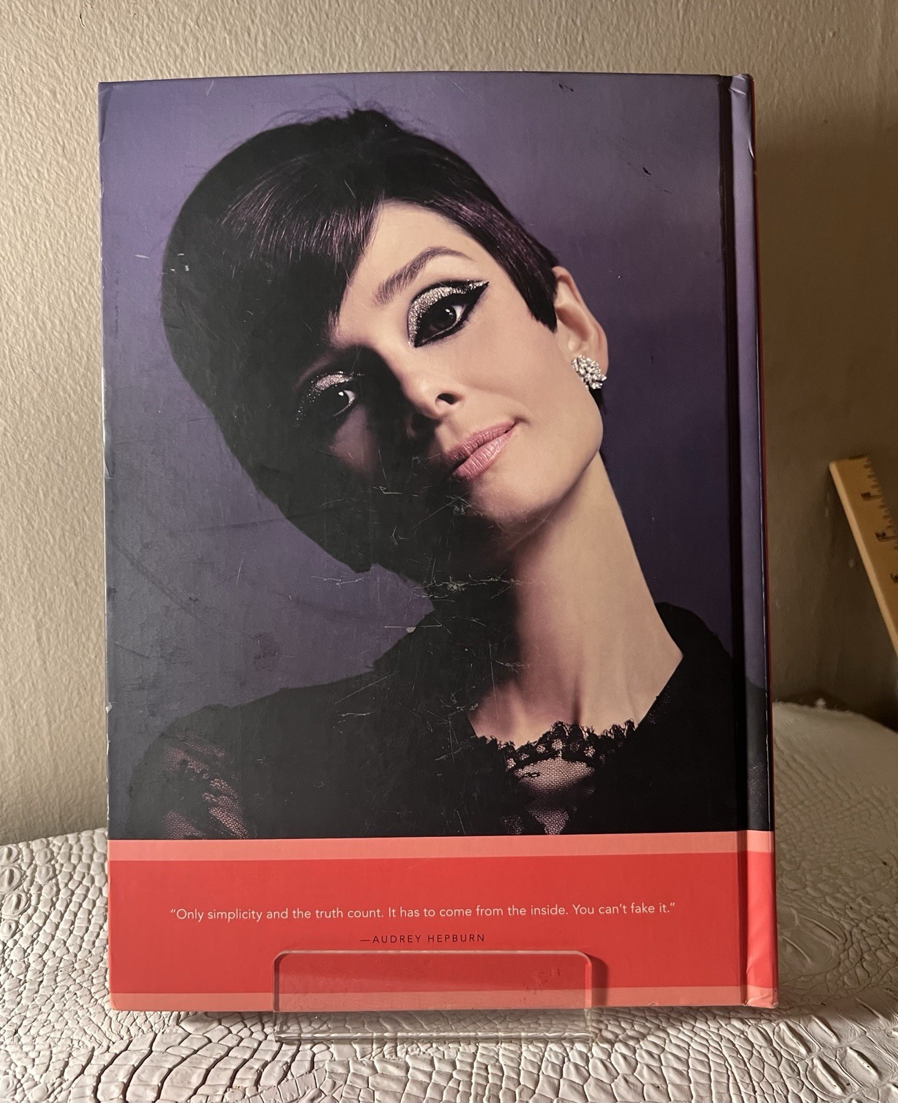 Audrey Hepburn Treasures 2006 Hardcover Complete Inserts Sean Ferrer Atria